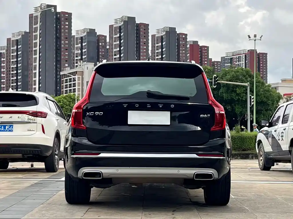 Volvo XC90 2021 — фото 8