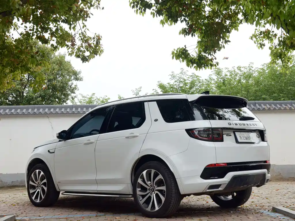Land Rover Discovery Sport 2021 — фото 14