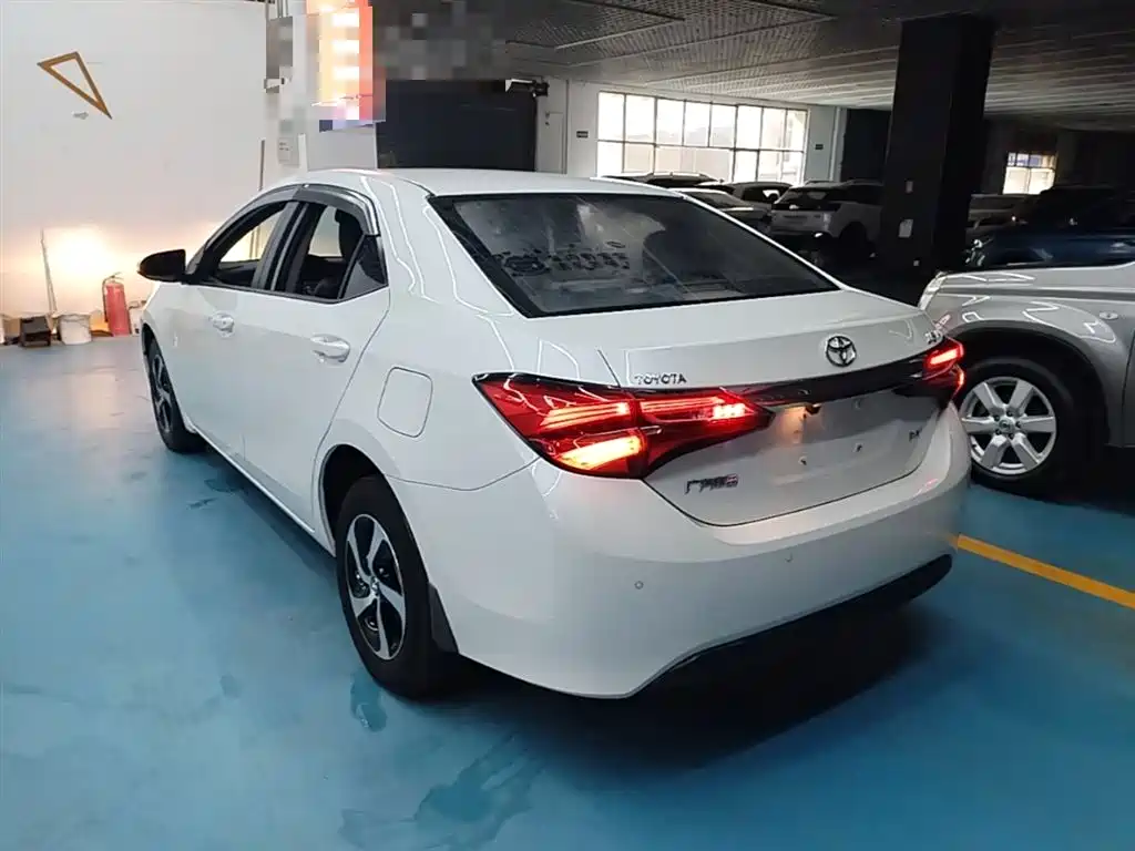 Toyota Levin 2017 — фото 5