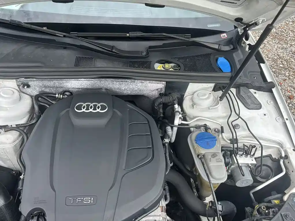 Audi A4L 2014 — фото 15