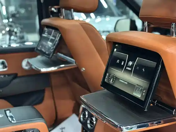 Rolls-Royce Cullinan 2018