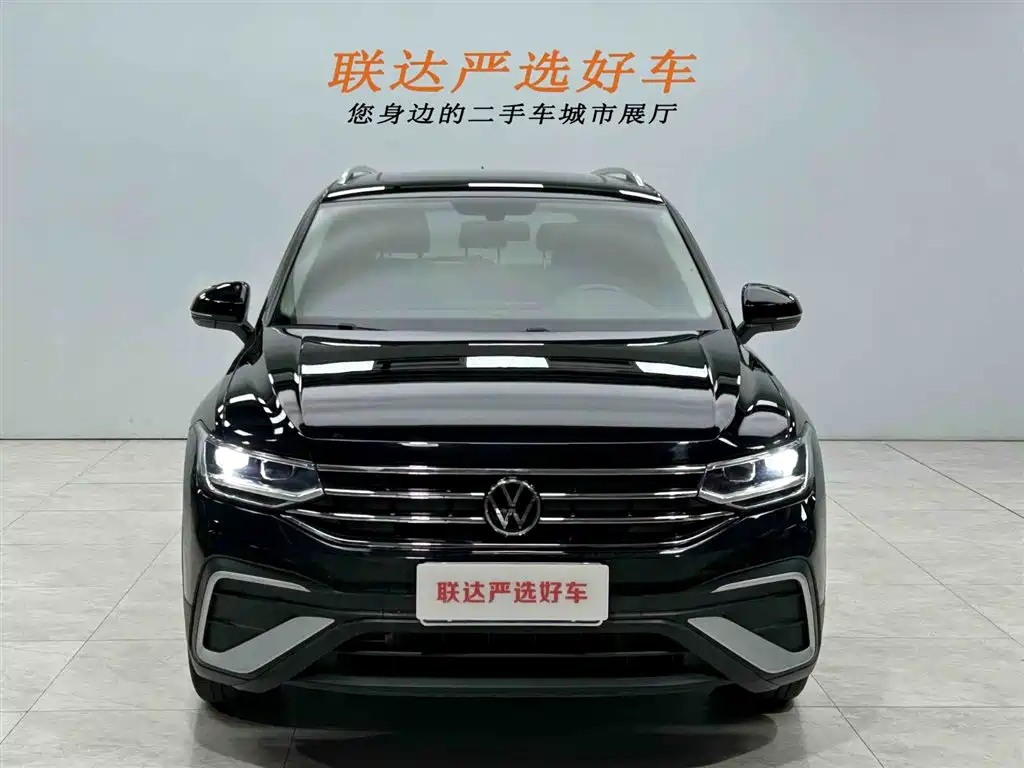 Volkswagen Tiguan L 2023 — фото 21
