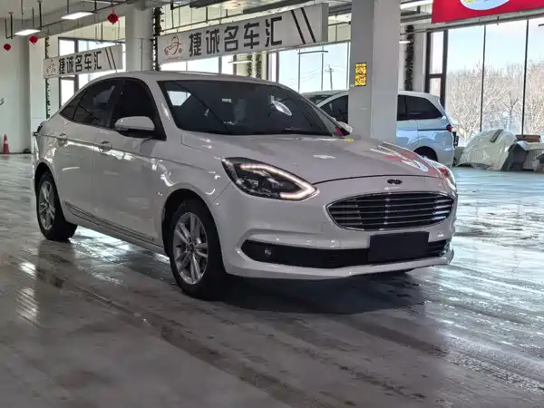 Ford Escort 2019
