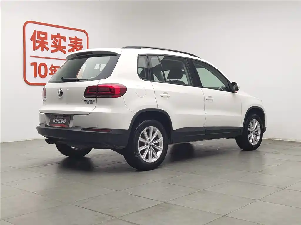 Volkswagen Tiguan 2017 — фото 2