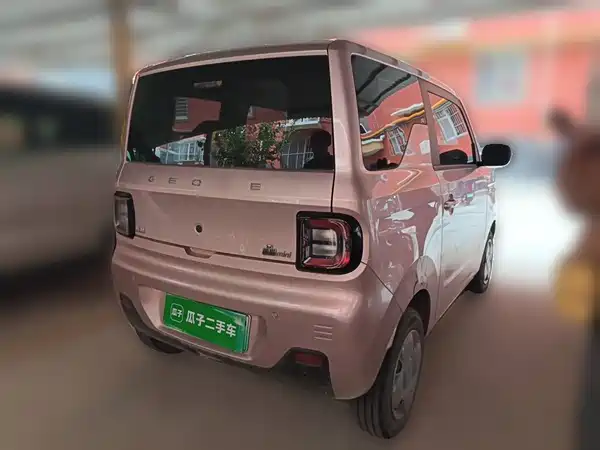 Geely Galaxy Panda 2023