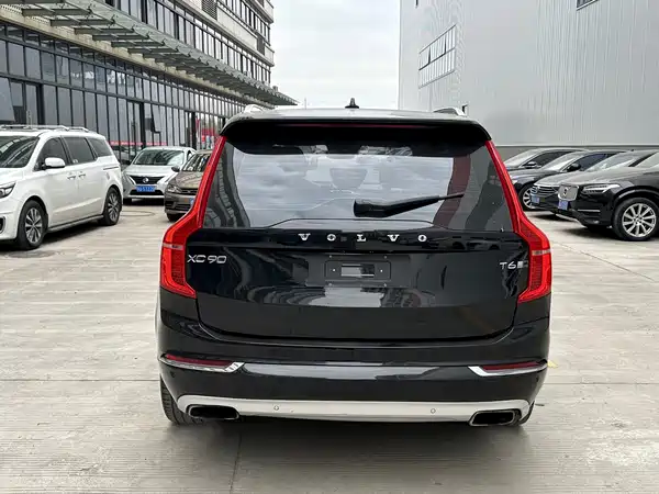 Volvo XC90 2017