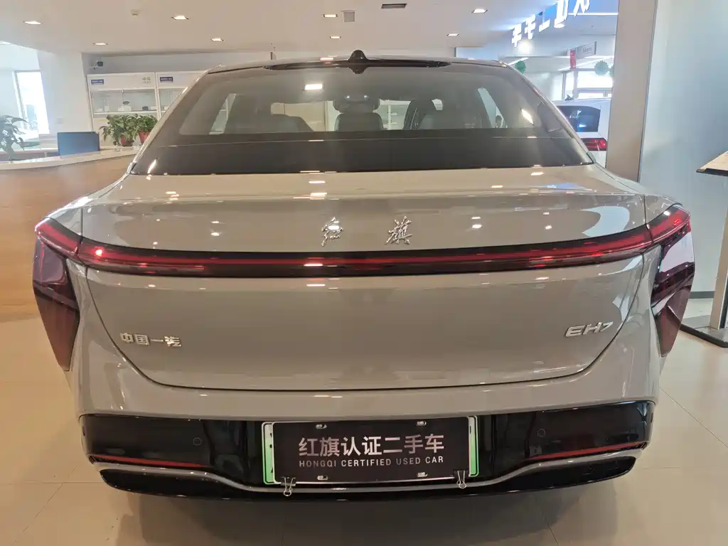 Hongqi EH7 2025 — фото 4