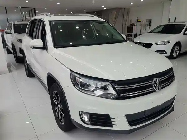 Volkswagen Tiguan 2015