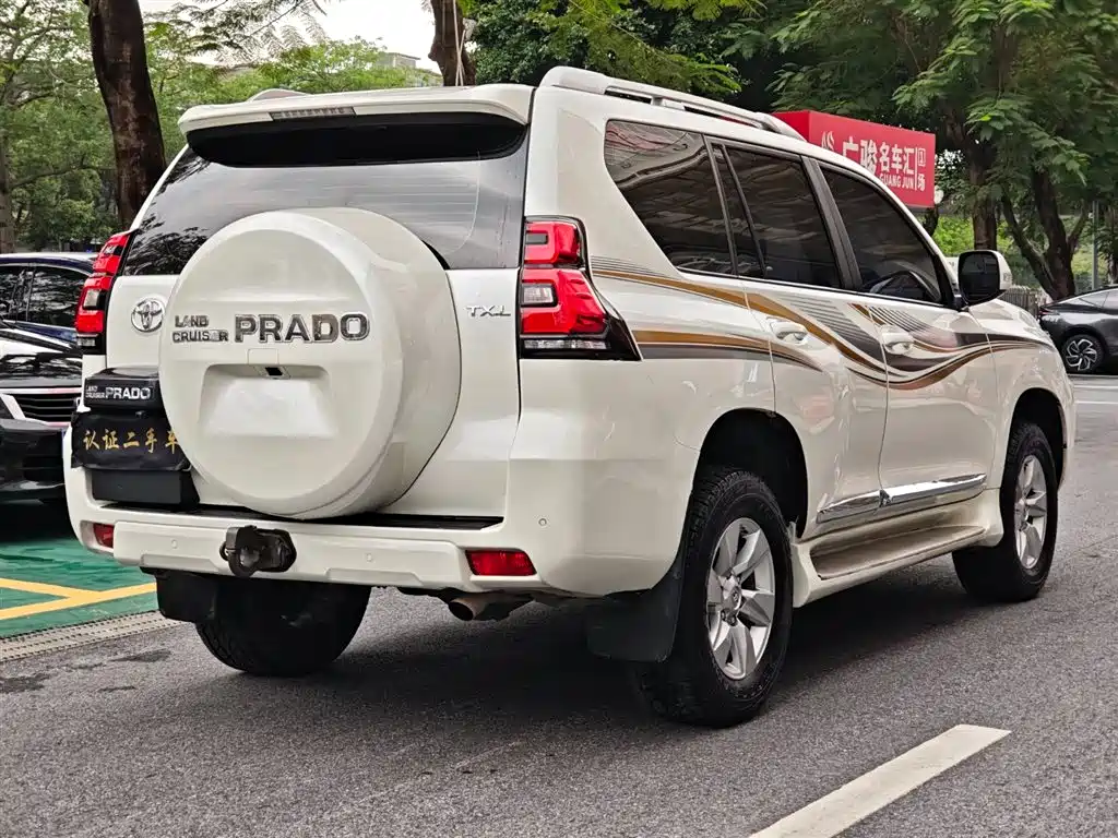 Toyota Prado 2019 — фото 5