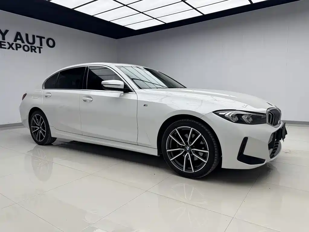 BMW 3 Series 2023