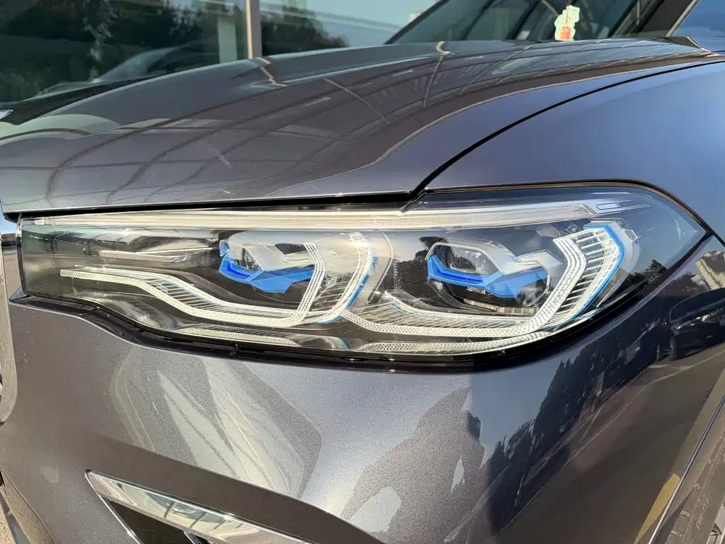 BMW X7 2020 — фото 17