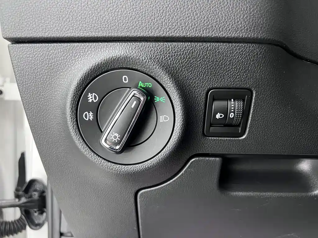 Skoda Karoq 2022 — фото 10