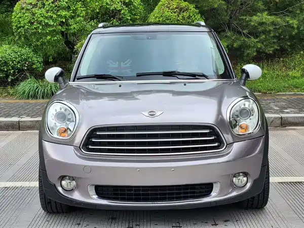 MINI Countryman 2011