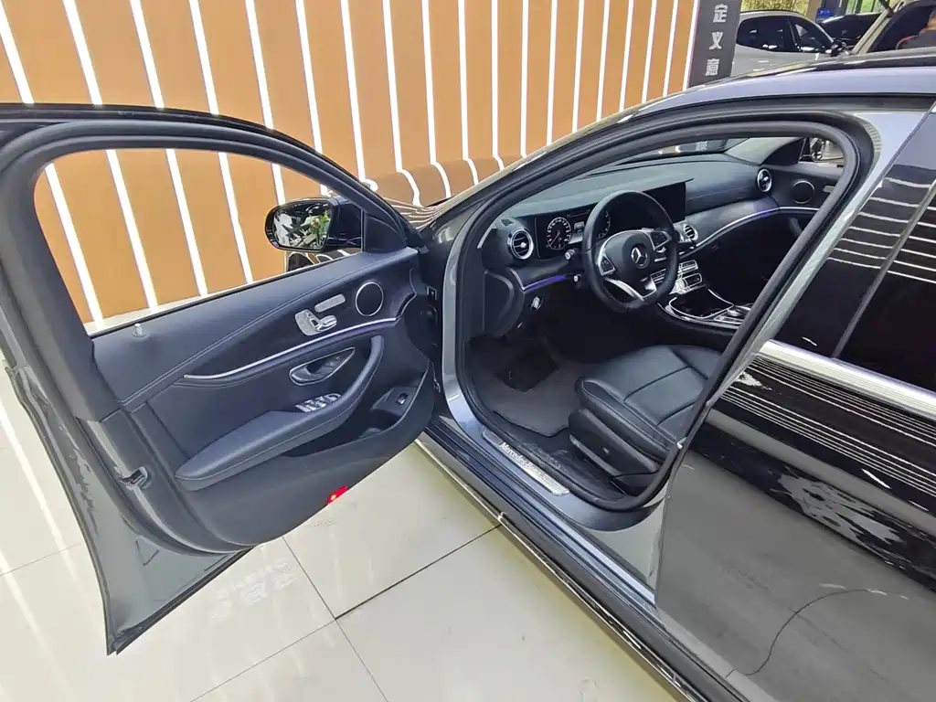 Mercedes-Benz E-Class 2017