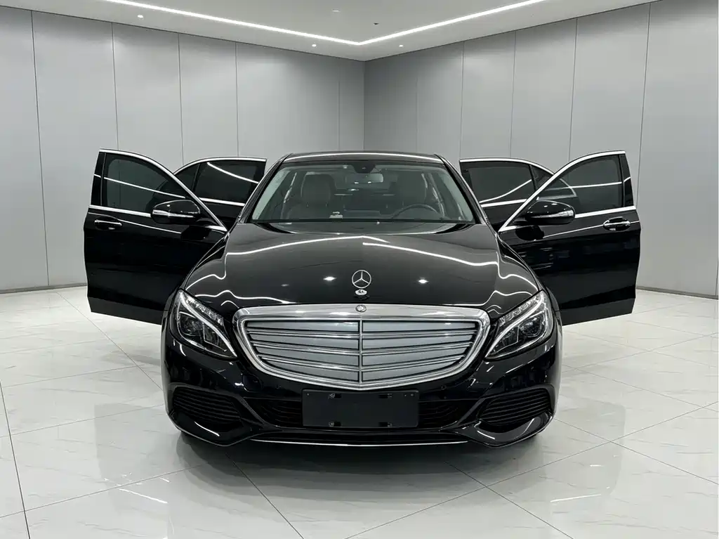 Mercedes-Benz C-Class 2016 — фото 1