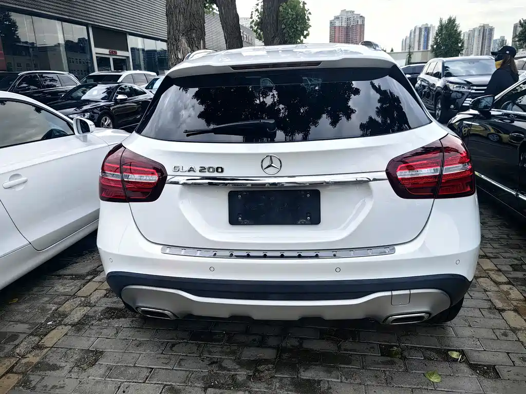 Mercedes-Benz GLA 2018 — фото 19