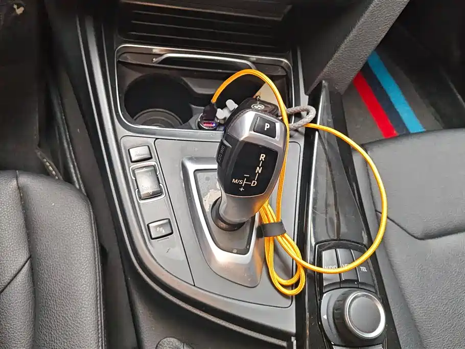 BMW 3 Series GT 2017 — фото 16