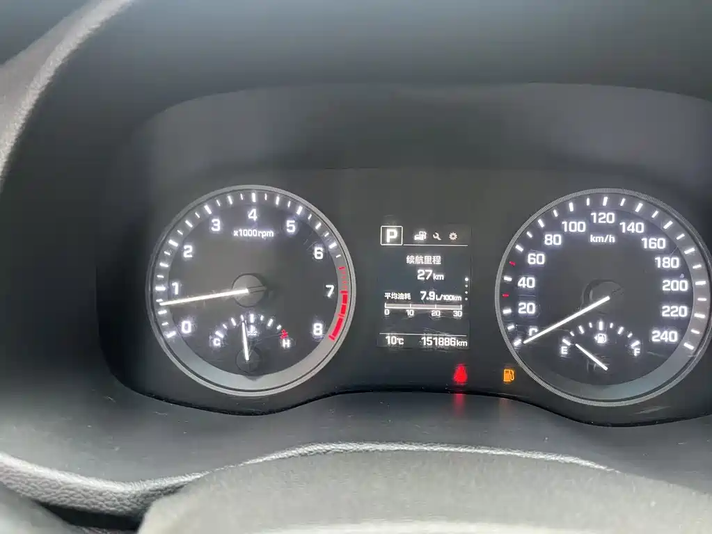 Hyundai Tucson 2017 — фото 11
