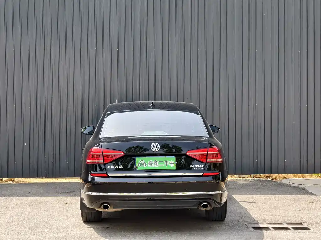 Volkswagen Passat 2016 — фото 21