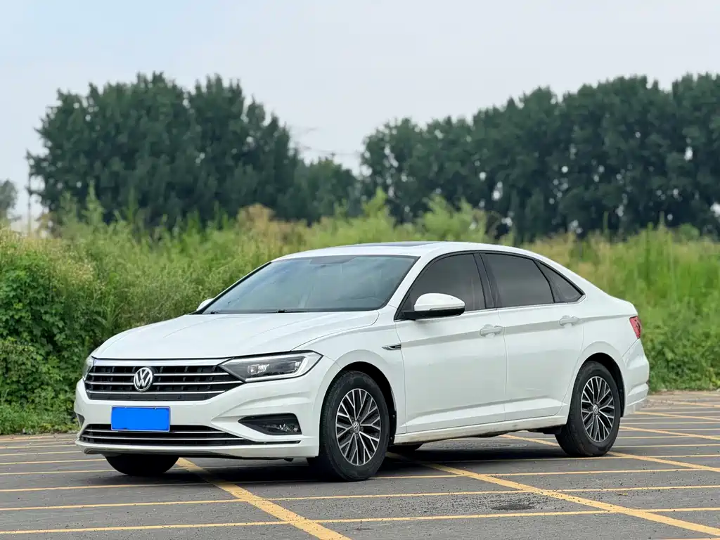 Volkswagen Sagitar 2020