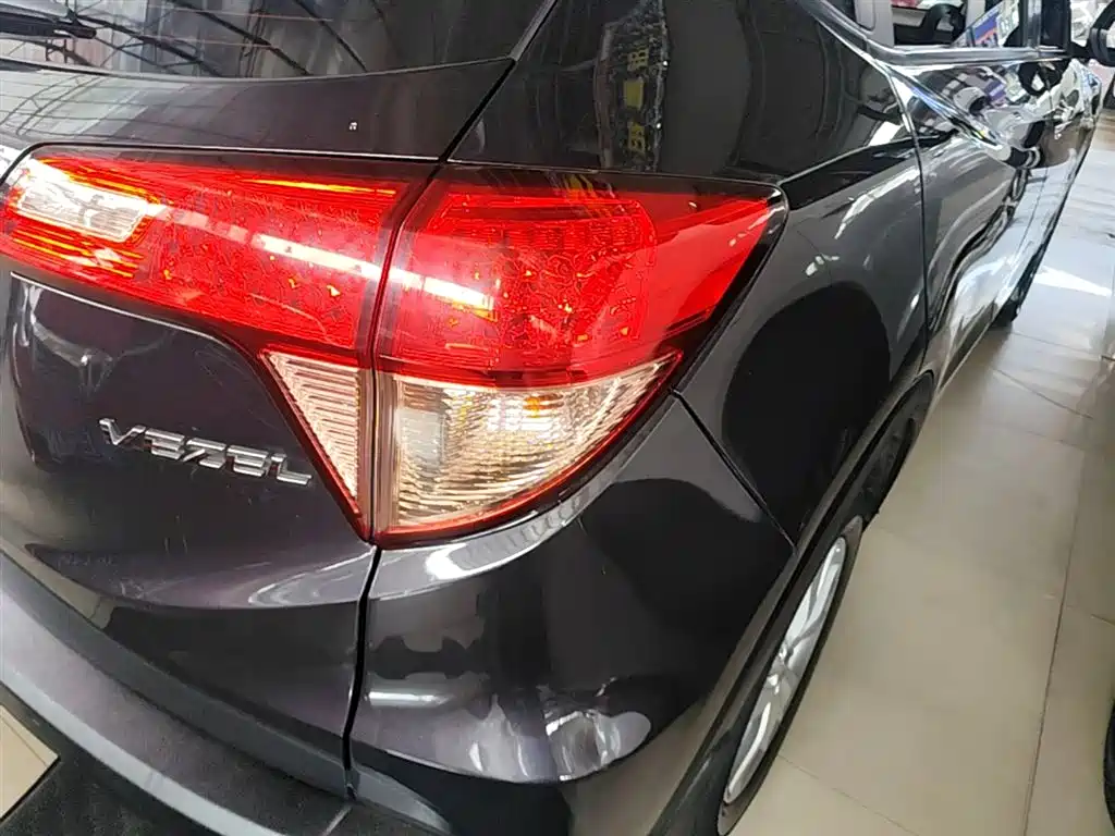 Honda Vezel 2019 — фото 8