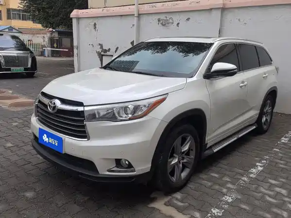Toyota Highlander 2016