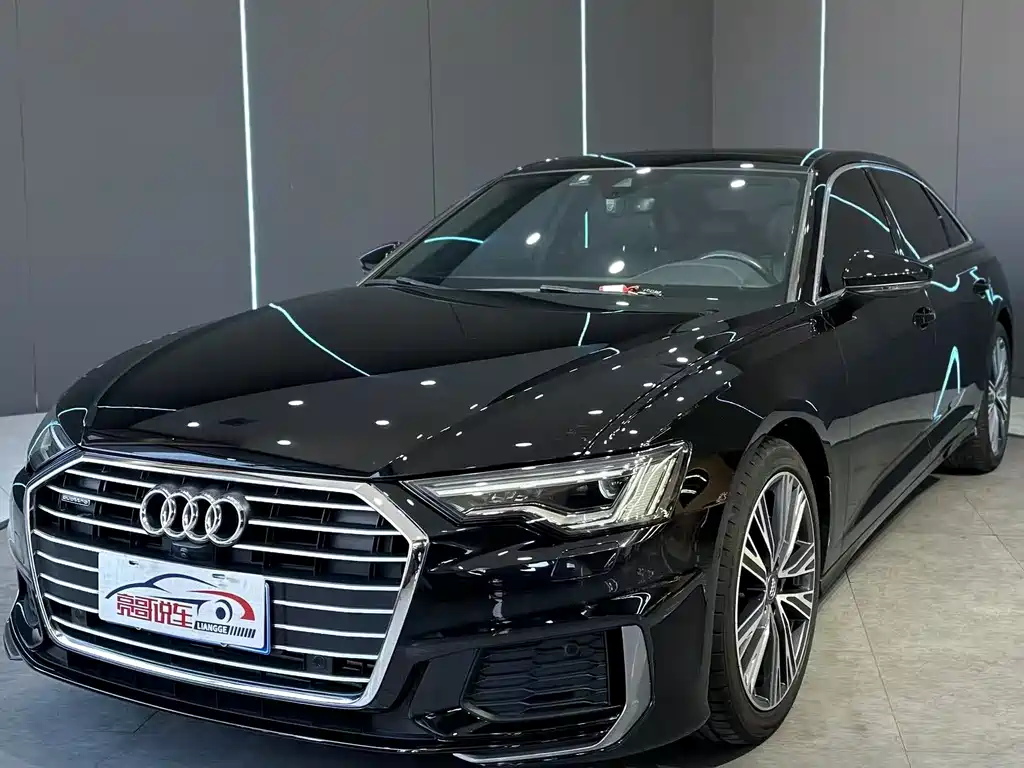 Audi A6L 2019 — фото 1