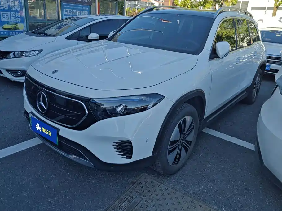 Mercedes-Benz EQB 2023 — фото 1