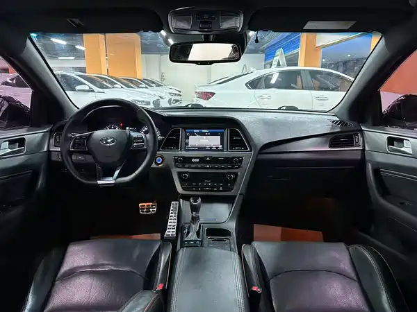 Hyundai Sonata 2015