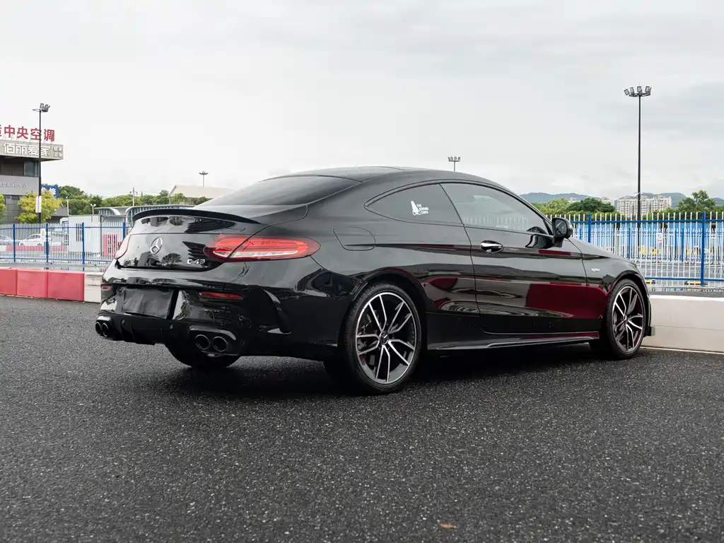 Mercedes-Benz C-Class AMG 2019 — фото 4