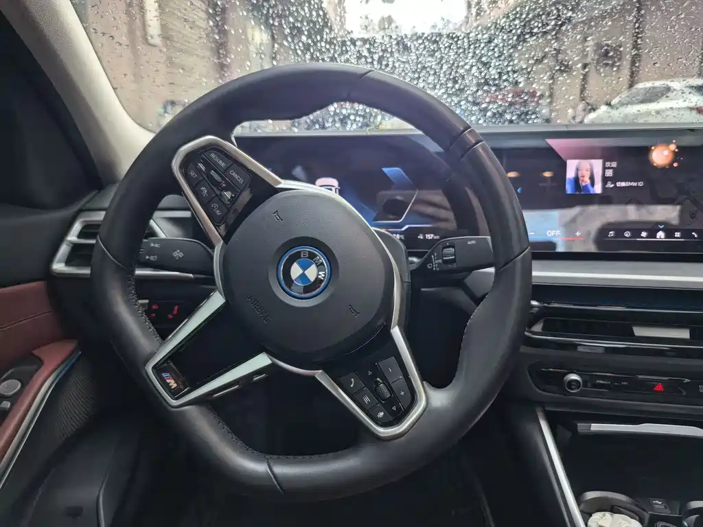 BMW i3 2025 — фото 15