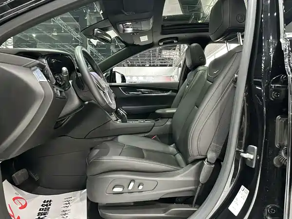 Cadillac XT5 2021