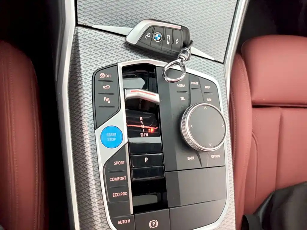 BMW i4 2026 — фото 14