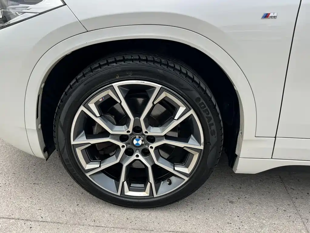 BMW X2 2022 — фото 17