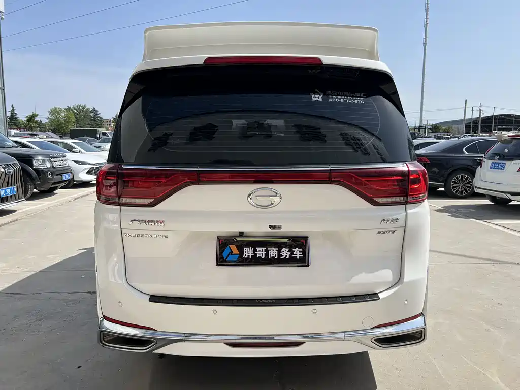 GAC Motor Trumpchi M8 2022 — фото 15