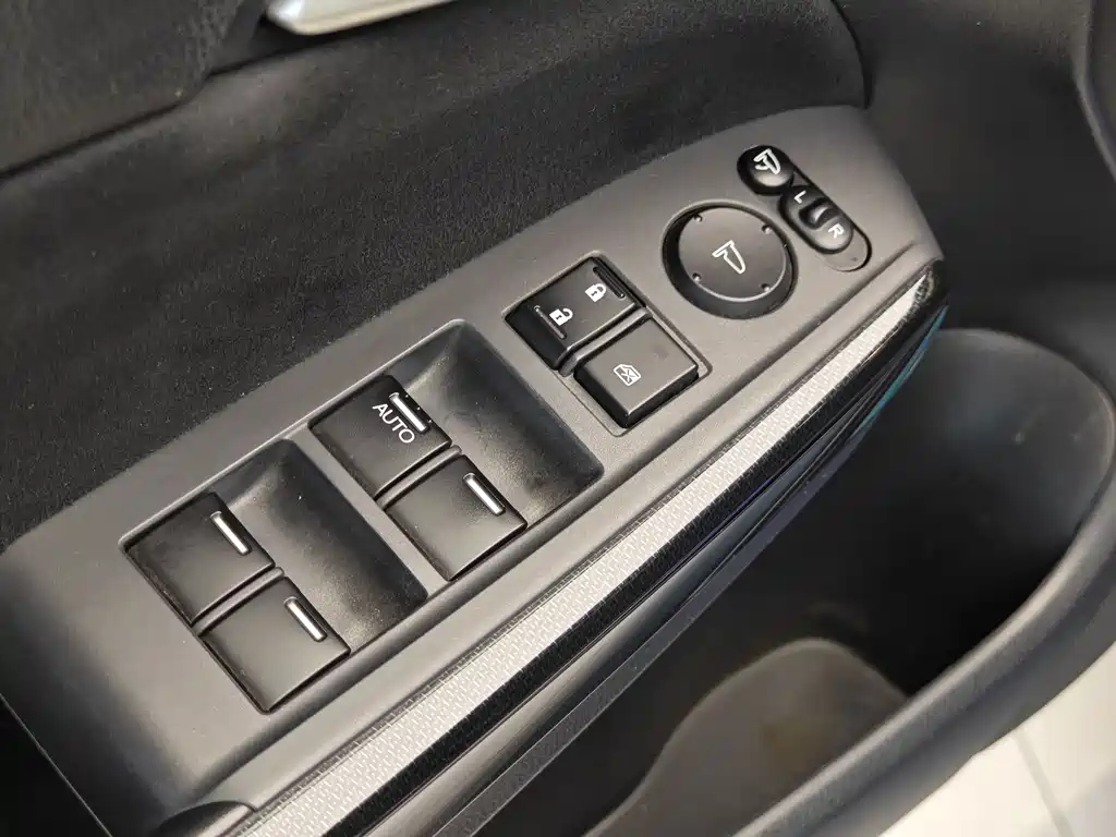 Honda Accord 2013 — фото 9