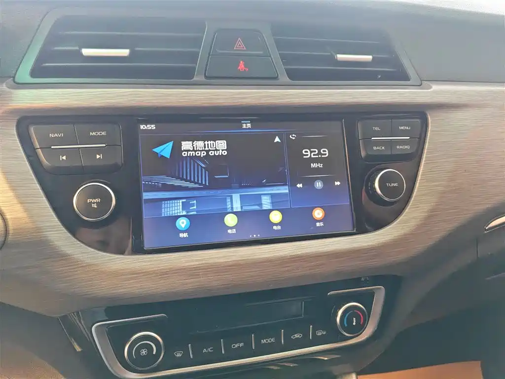 Geely Vision X3 2018 — фото 13