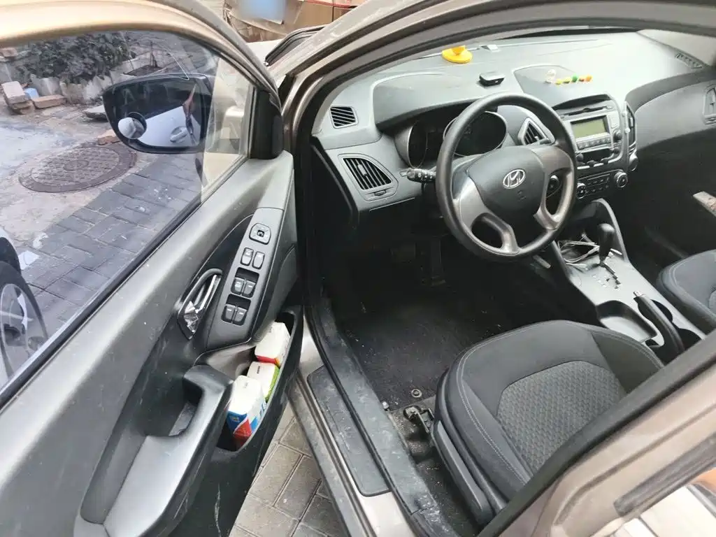 Hyundai ix35 2015 — фото 13