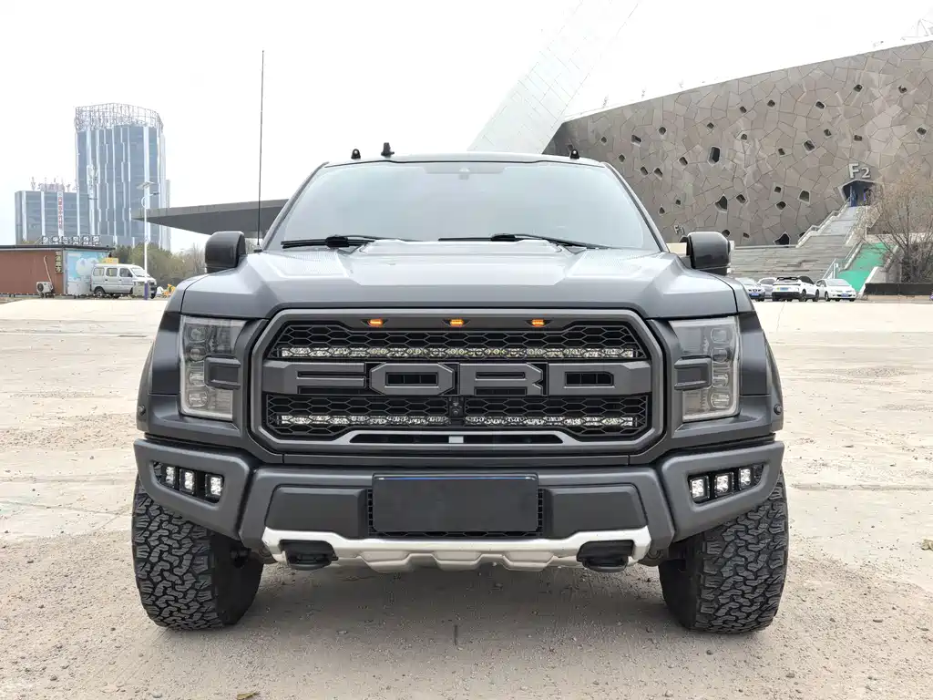 Ford F-150 Raptor 2020 — фото 2