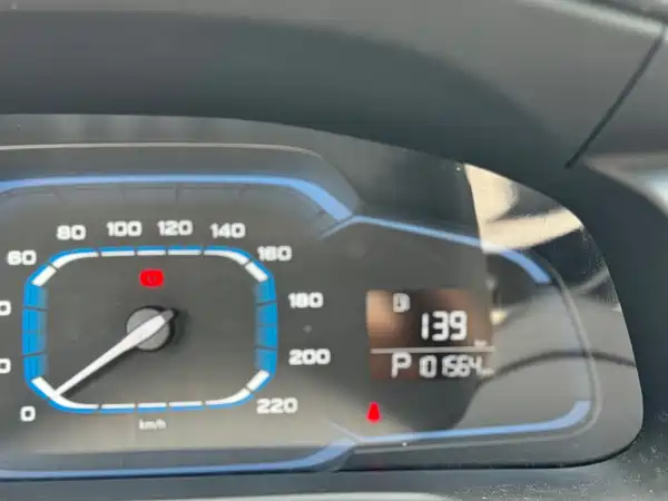 Roewe 360 2016