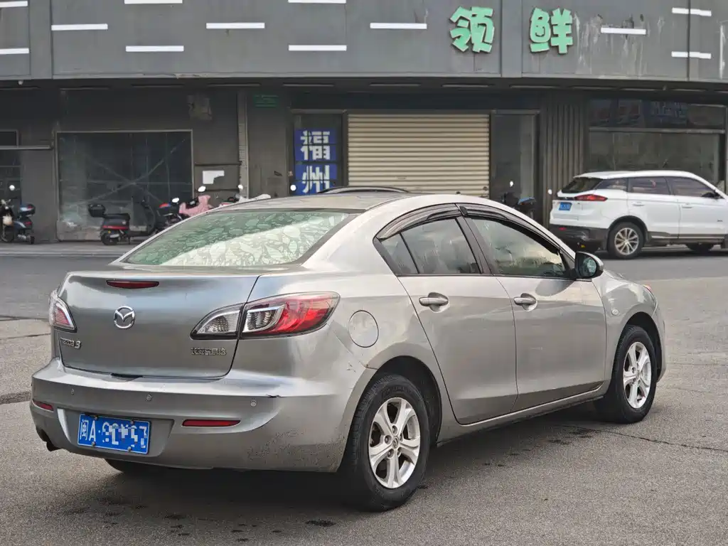 Mazda 3 Xingcheng 2013 — фото 7