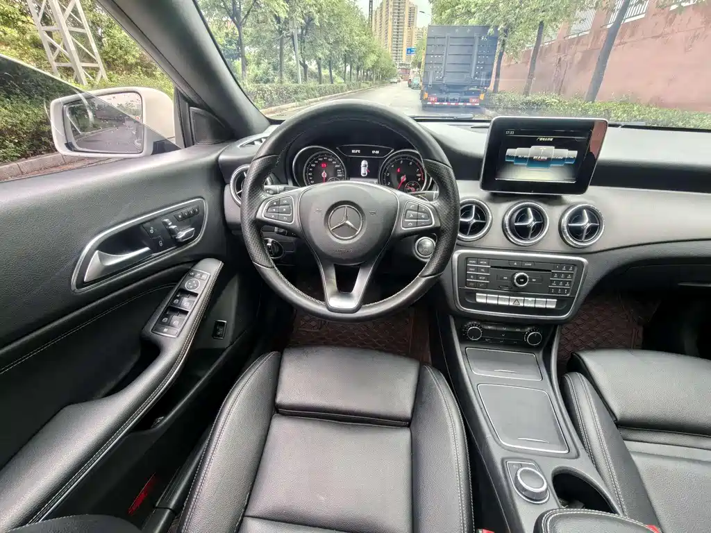 Mercedes-Benz CLA 2016 — фото 13