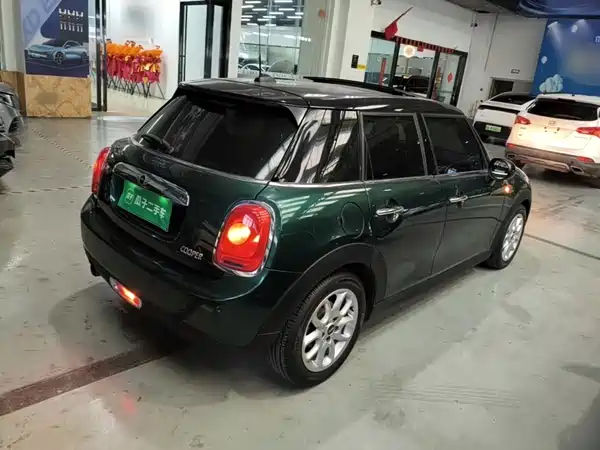 MINI 2015