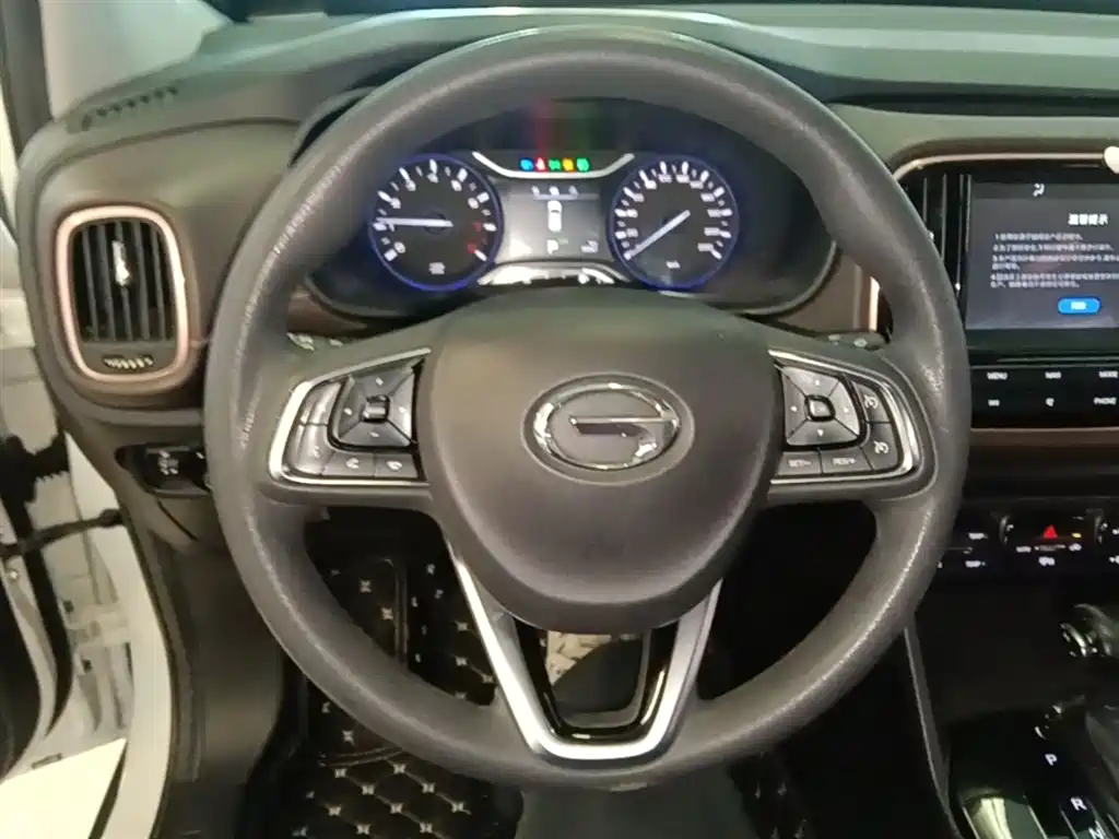 GAC Motor Trumpchi GS3 2018 — фото 11