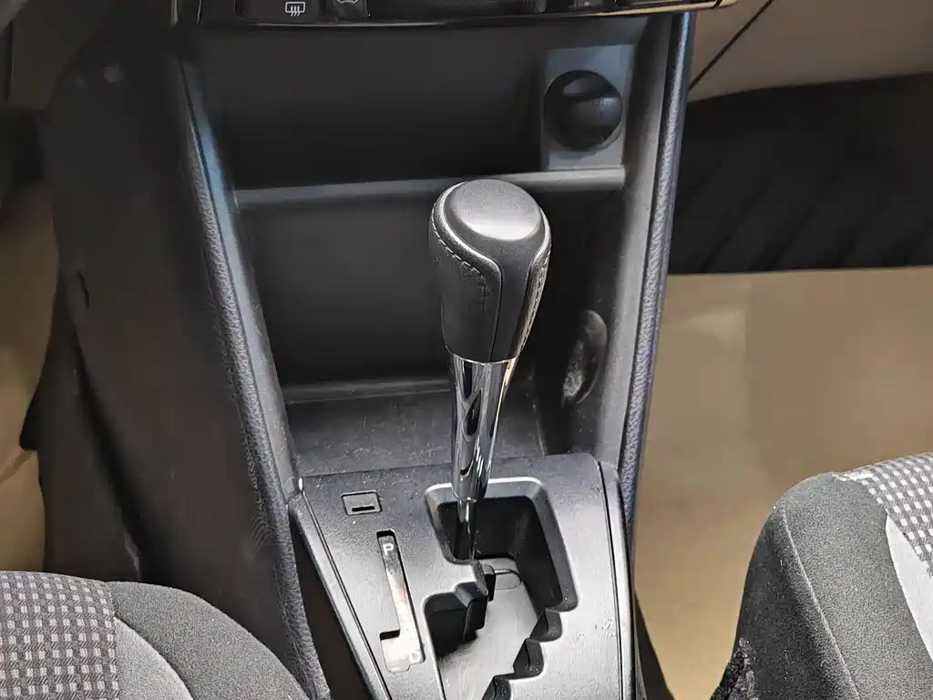 Toyota Vios 2023 — фото 17