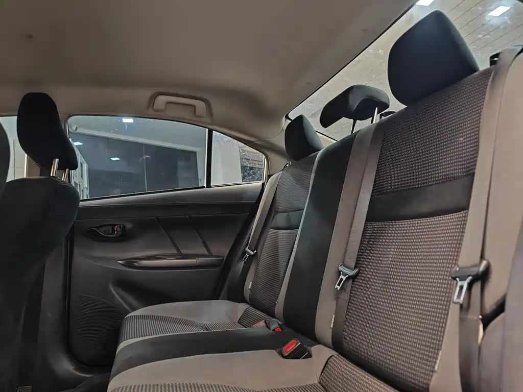 Toyota Vios 2023 — фото 22