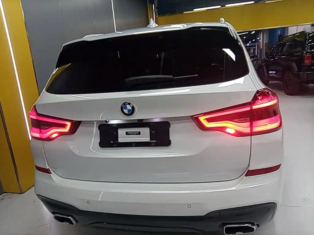 BMW X3 2021