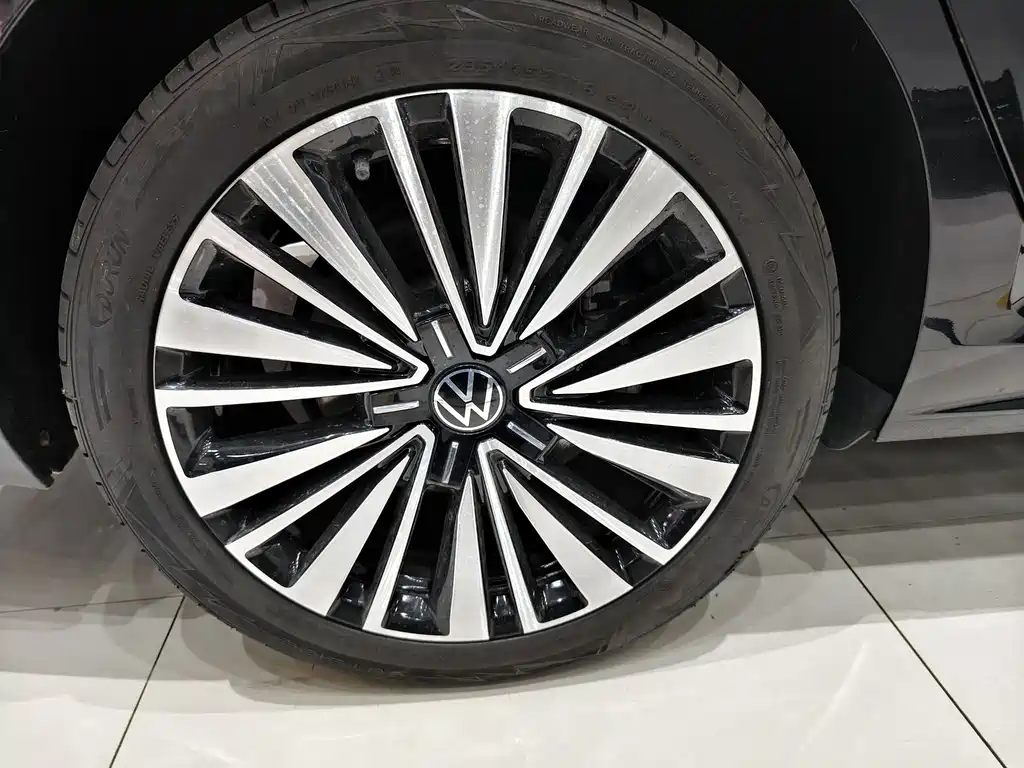 Volkswagen Passat 2021 — фото 12