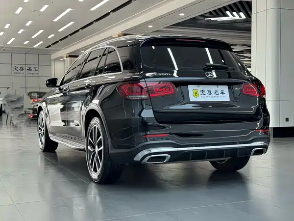Mercedes-Benz GLC 2021