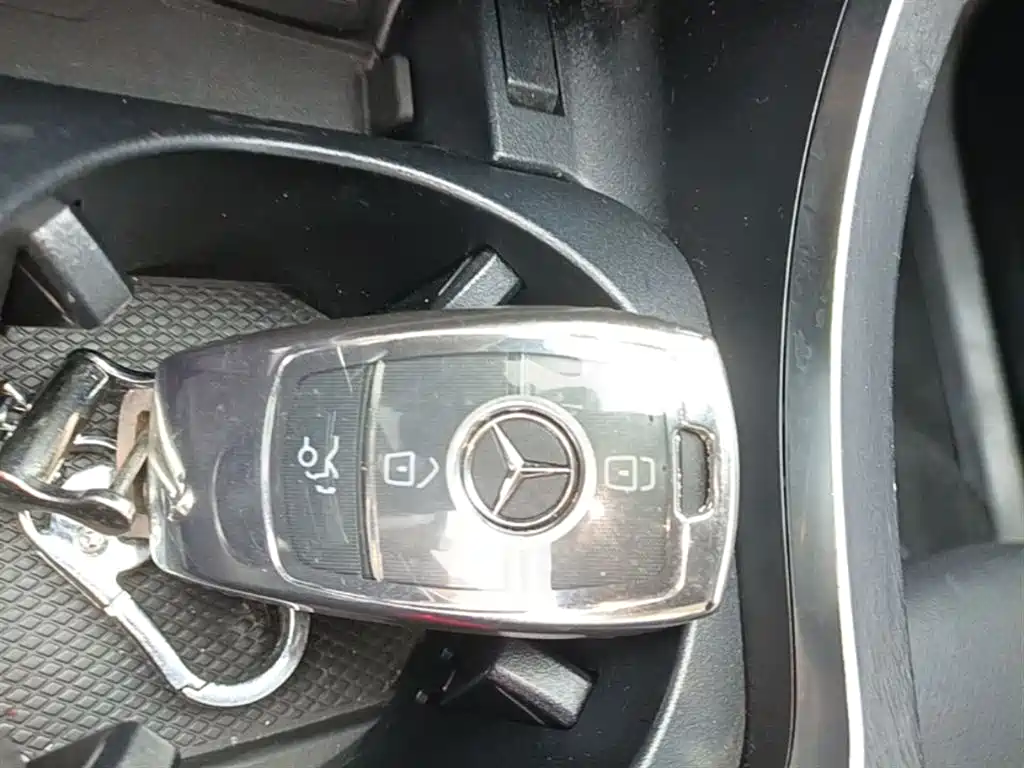 Mercedes-Benz C-Class 2020 — фото 9